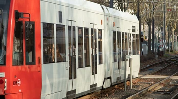Hombruch´da Tramvay Seferinde Silah Sesleri!  , © shutterstock 