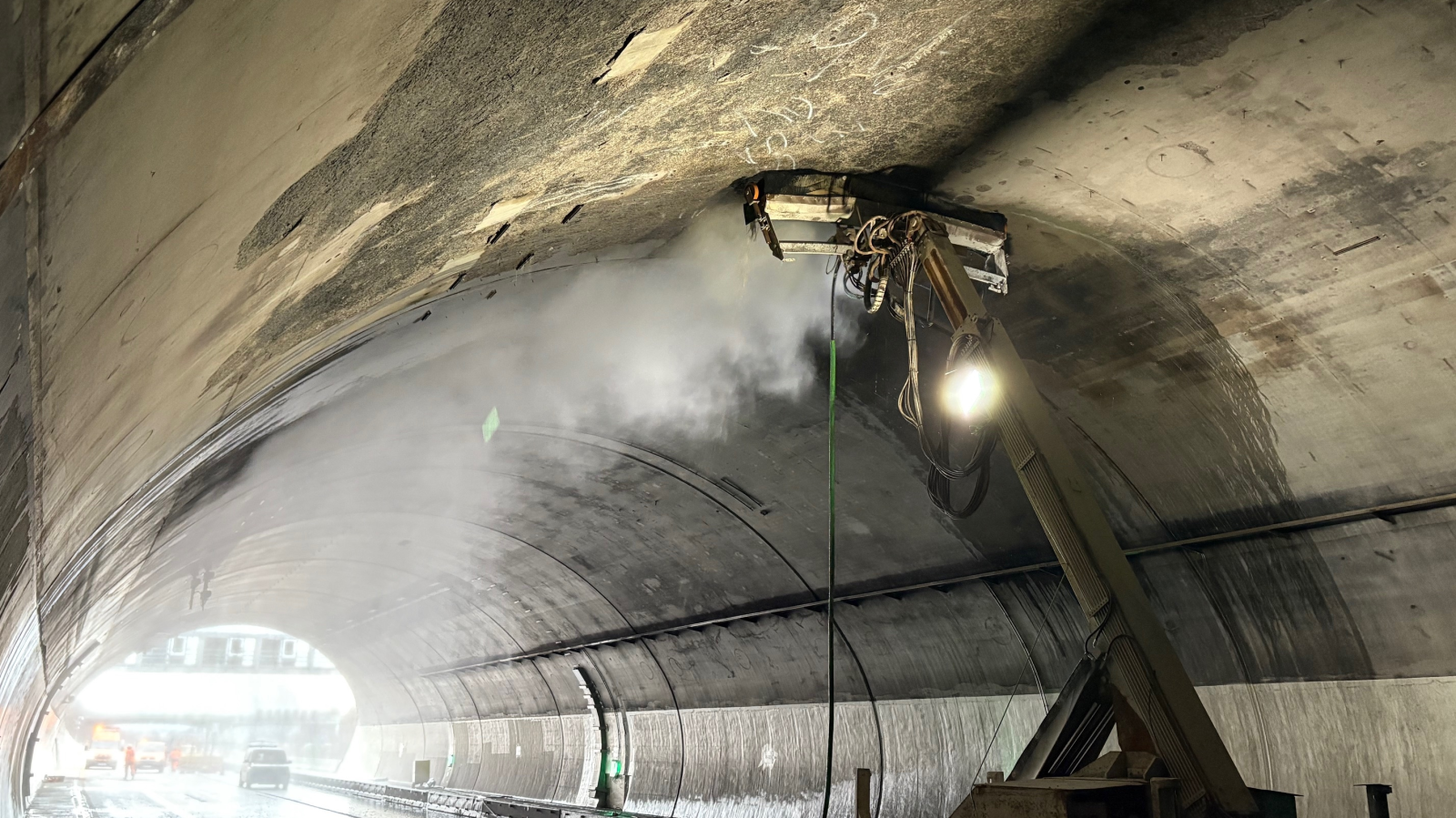 Engelberg Tüneli’nde Kısmi Açılış , © -/Autobahn GmbH/dpa