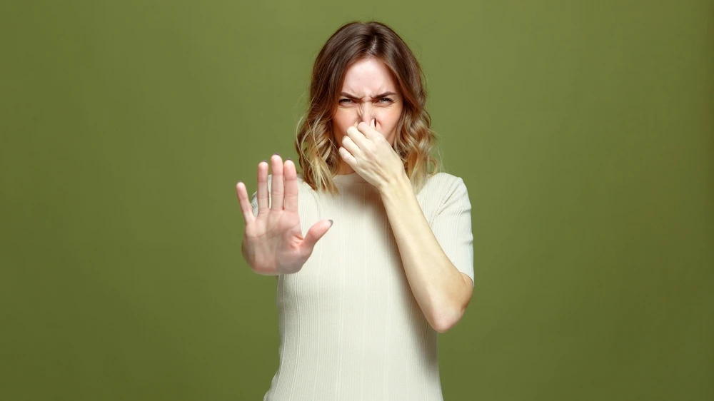 Kötü Nefes Kokusu Nasıl Giderilir? Dişçilerden 9 Tavsiye, © shutterstock Kötü Nefes Kokusu Nasıl Giderilir? Dişçilerden 9 Tavsiye, © shutterstock