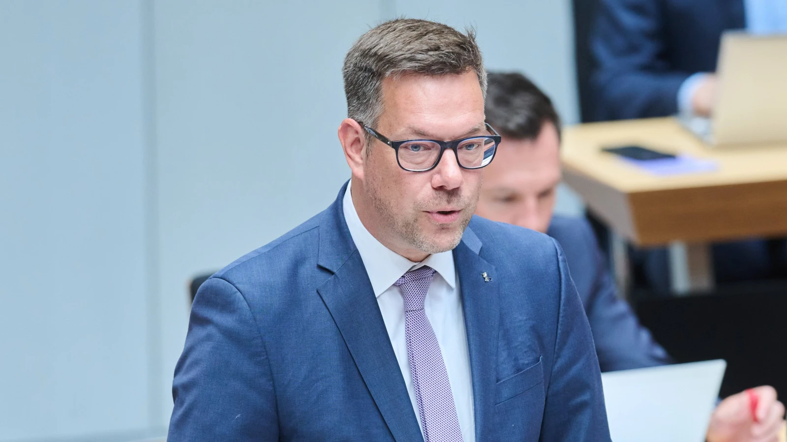 Berlin’de Genç Neonaziler Kalıcı Tehdit: TikTok ve Instagram Üzerinden Yeni Nesil Aşırı Sağcılar, © Annette Riedl/dpa Berlin’de Genç Neonaziler Kalıcı Tehdit: TikTok ve Instagram Üzerinden Yeni Nesil Aşırı Sağcılar, © Annette Riedl/dpa