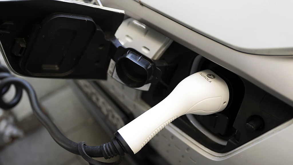 St. Gallen prüft Fördergelder für Ladestationen, © Keystone / SDA / Symbolbild St. Gallen prüft Fördergelder für Ladestationen, © Keystone / SDA / Symbolbild