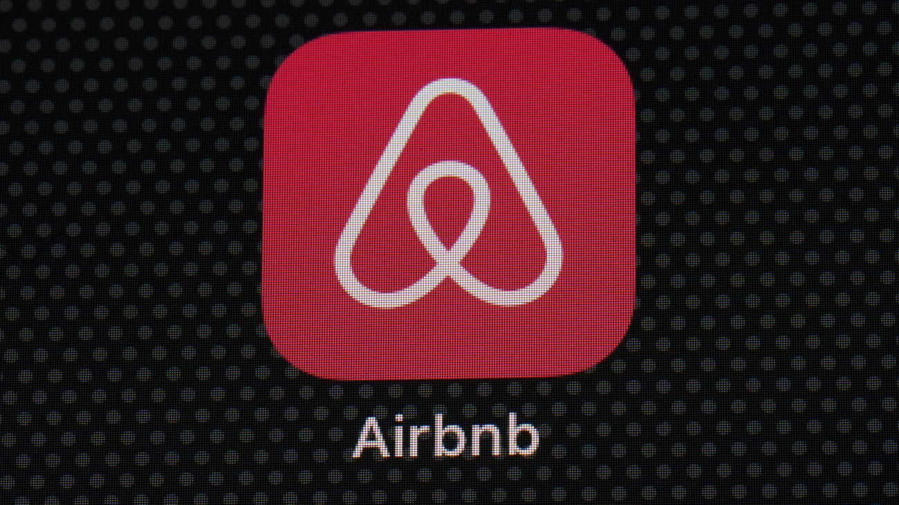 Airbnb zahlt 576 Millionen Euro , © Foto: AP Photo/Patrick Semansky Airbnb zahlt 576 Millionen Euro , © Foto: AP Photo/Patrick Semansky