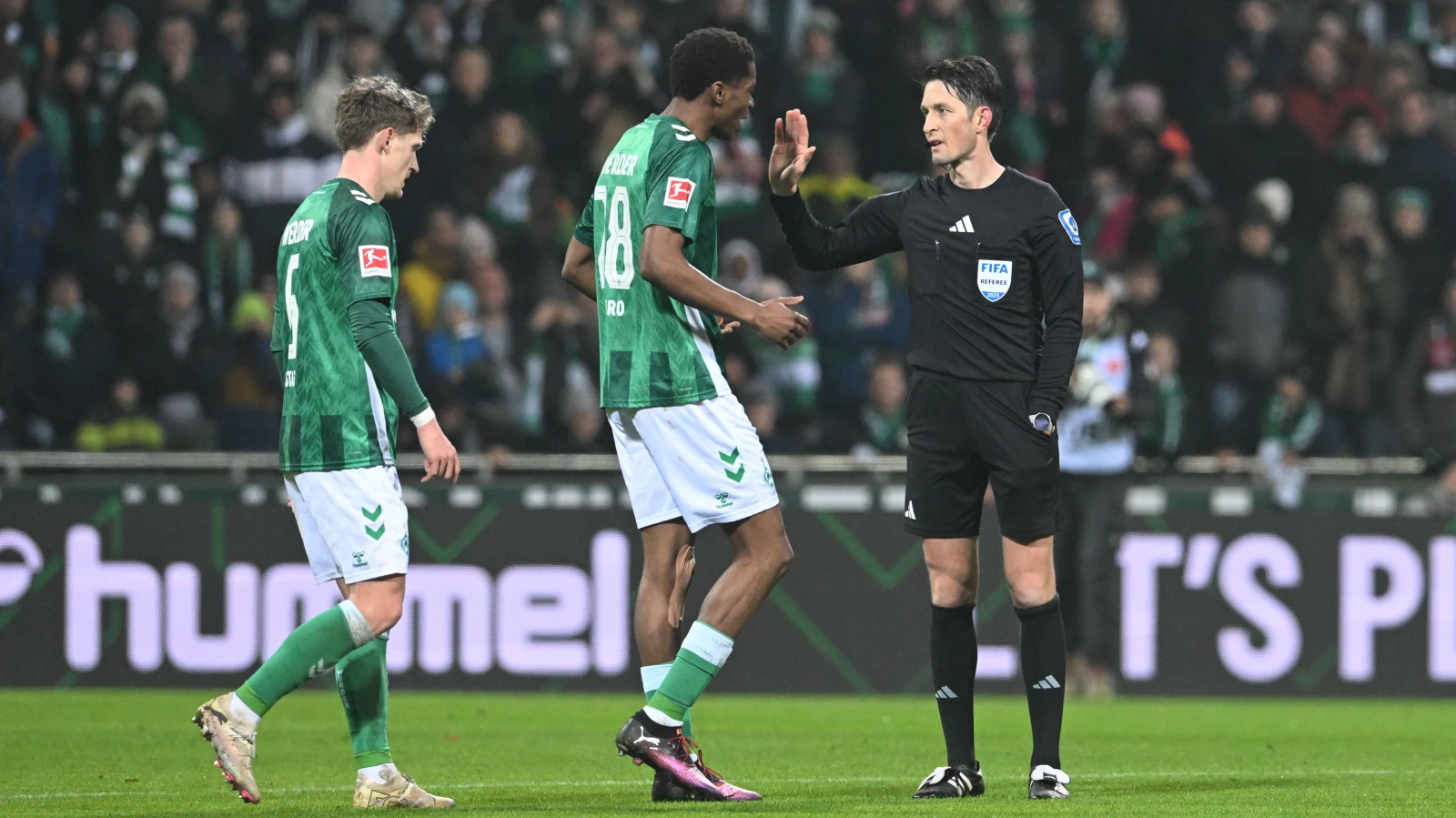 Werder, Heidenheim ile 3-3 Berabere Kaldı, Galibiyeti Kaçırdı!, © dpa Werder, Heidenheim ile 3-3 Berabere Kaldı, Galibiyeti Kaçırdı!, © dpa