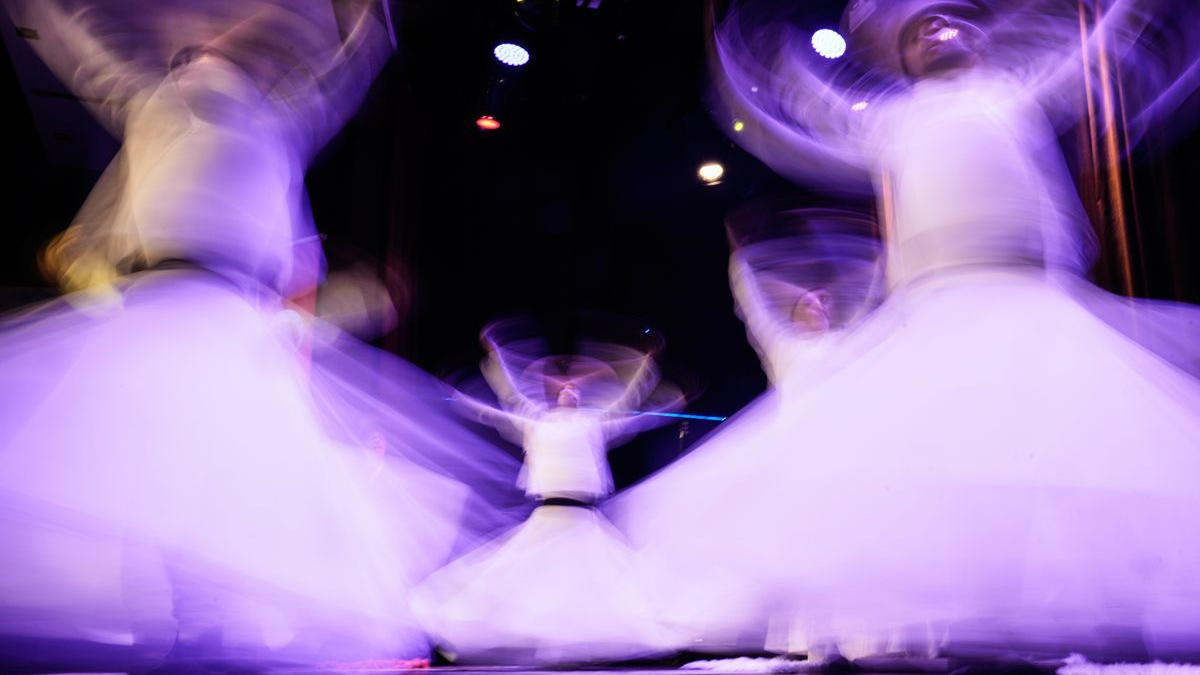 Essen’de Büyüleyici Bir Gece: Sufi Müziği ve Semâ Töreni!, © Khalil Hamra/AP/dpa