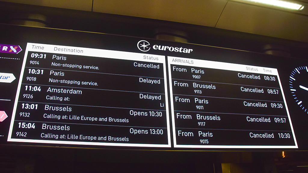 Überflutete Bahntunnel nahe London legen Eurostar-Züge lahm, © Vuk Valcic/ZUMA Press Wire/dpa