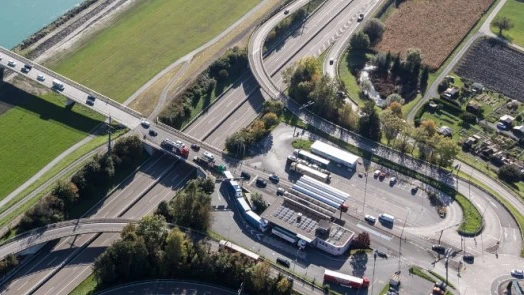 Verkehrsmassnahmen-Test beim Autobahnanschluss Au , © Kanton St. Gallen Verkehrsmassnahmen-Test beim Autobahnanschluss Au , © Kanton St. Gallen