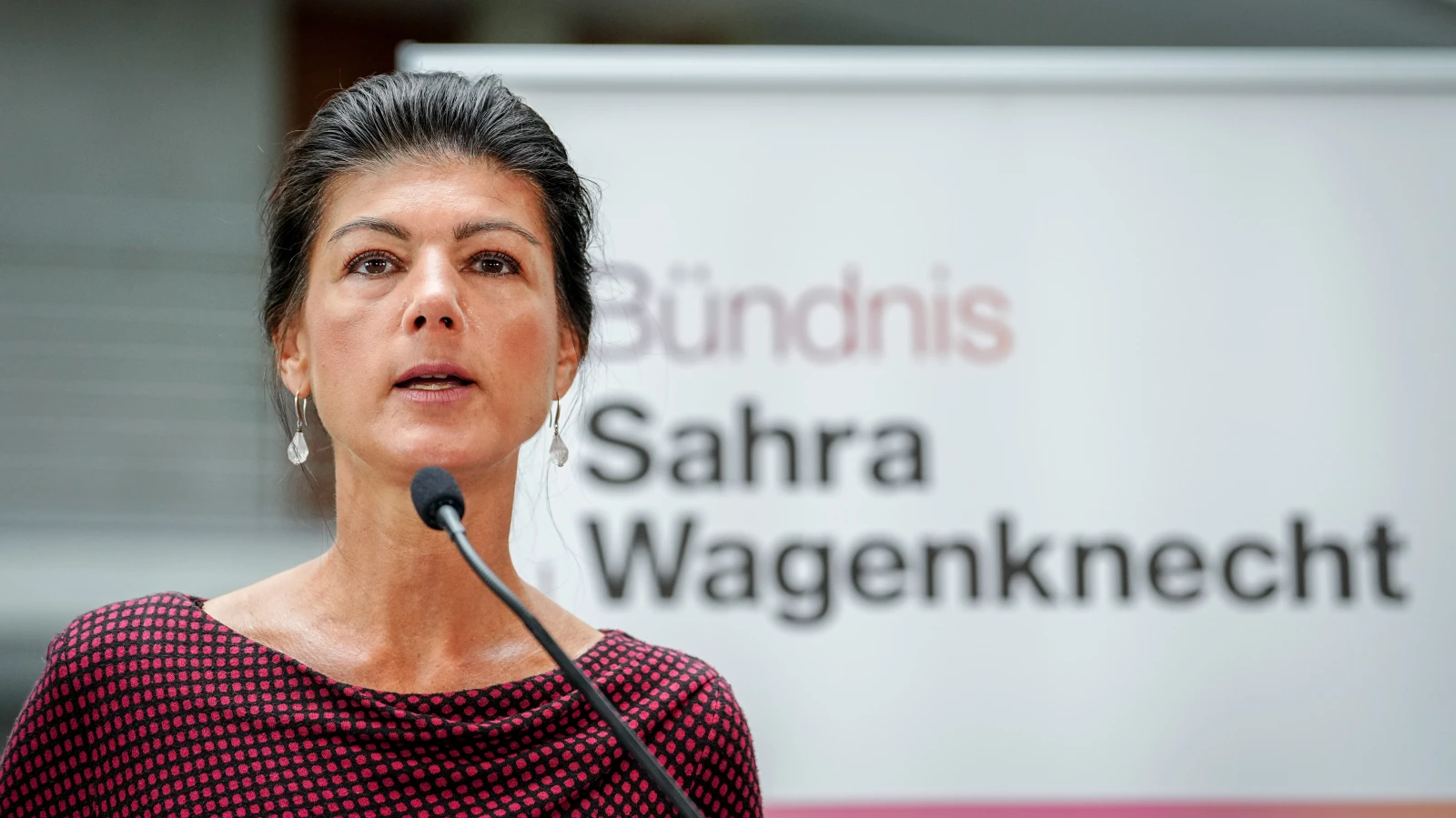 Sahra Wagenknecht'ten Vatandaşlık Parasında Yabancı Sayısı Eleştirisi!, © dpa Sahra Wagenknecht'ten Vatandaşlık Parasında Yabancı Sayısı Eleştirisi!, © dpa