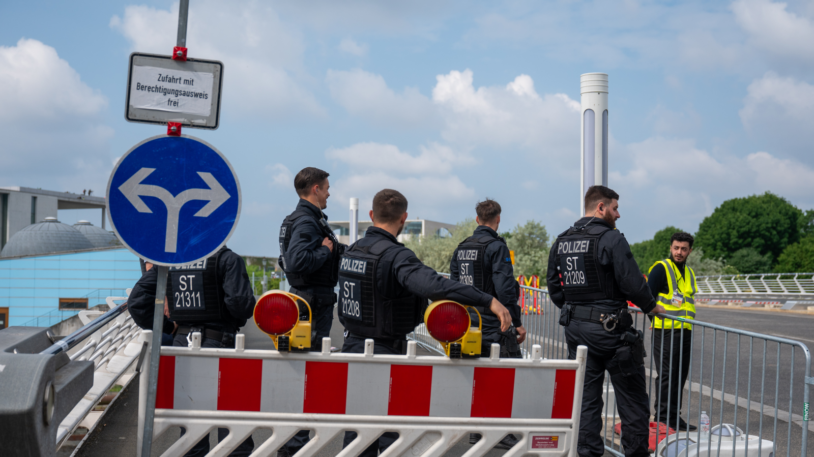 Berlin Polisi istediği her yerde tatil yapamayacak: Sebep casusluk!, © dpa