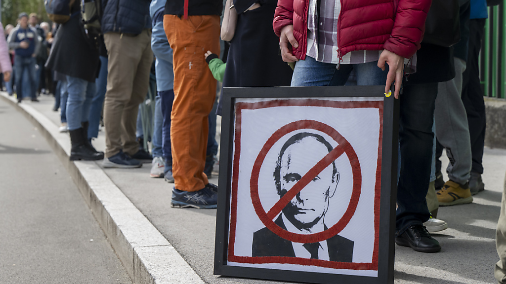 Stiller Protest in Genf und Bern, © Keystone-SDA
