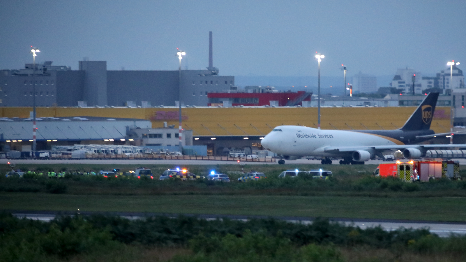 Lufthansa milyonluk faturayı “Son Nesil’e” ödetmek istiyor, © dpa