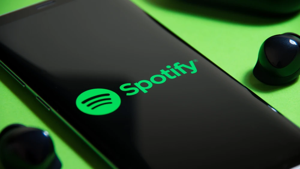 Spotify Ücretsiz Kullanıcılarına Kapılarını Kapattı!, © shutterstock Spotify Ücretsiz Kullanıcılarına Kapılarını Kapattı!, © shutterstock