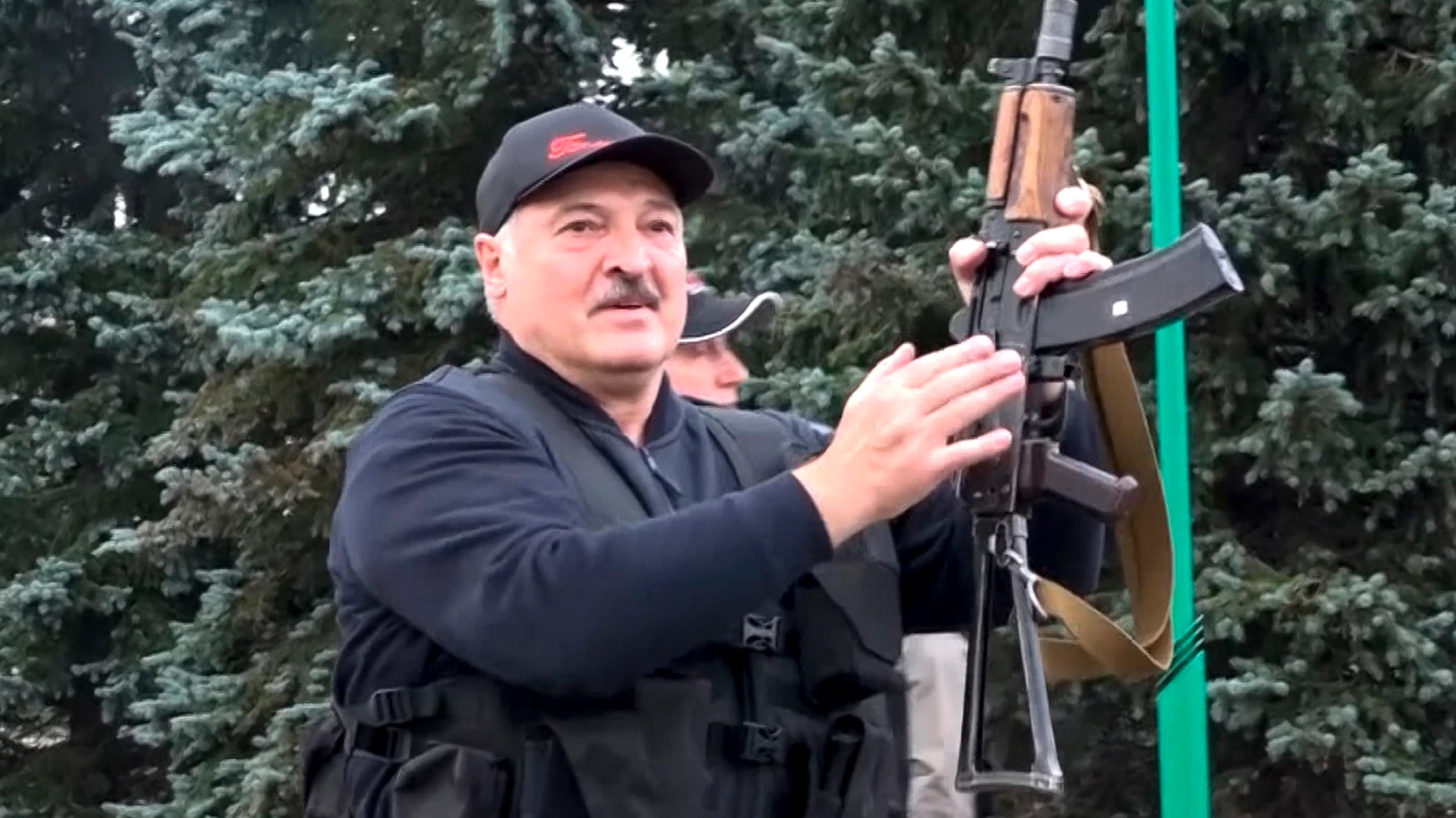 Lukaschenko zu Sieger der Präsidentenwahl in Belarus erklärt, © Keystone/SDA Lukaschenko zu Sieger der Präsidentenwahl in Belarus erklärt, © Keystone/SDA