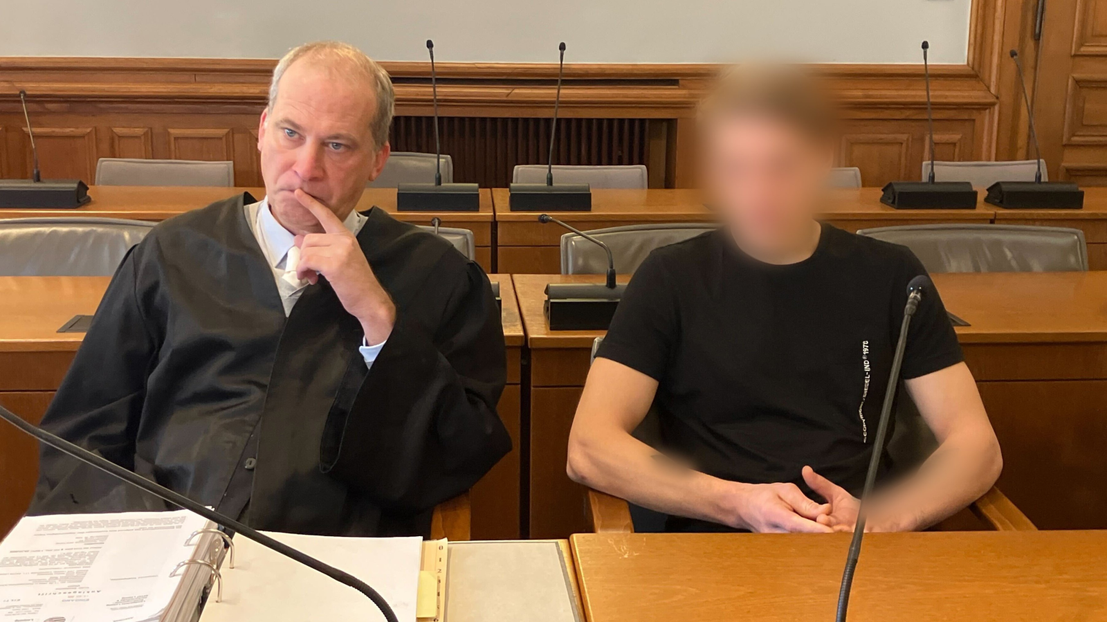 Düsseldorf'da Oto Hırsızlığına 43 Milyon Euro’luk Vergi Dolandırıcılığı Davası, © dpa