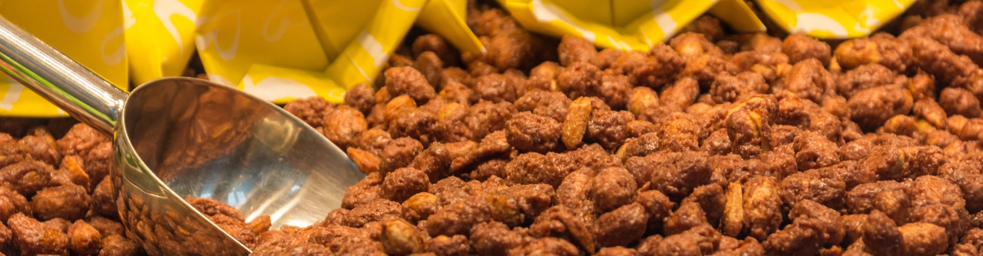 Gebrannte Mandeln, © Shutterstock