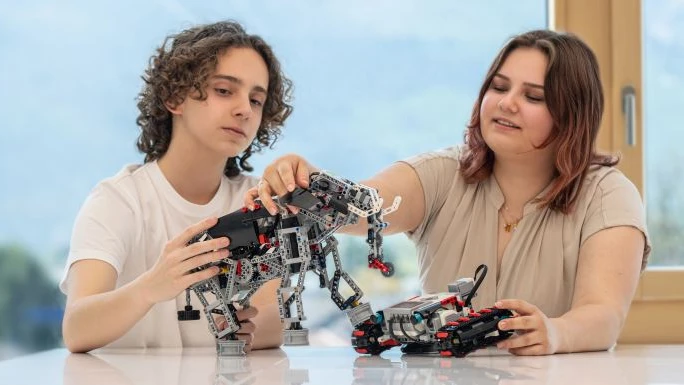 RoboLeague Liechtenstein findet Ende Januar statt, © ZVG/Ivoclar RoboLeague Liechtenstein findet Ende Januar statt, © ZVG/Ivoclar