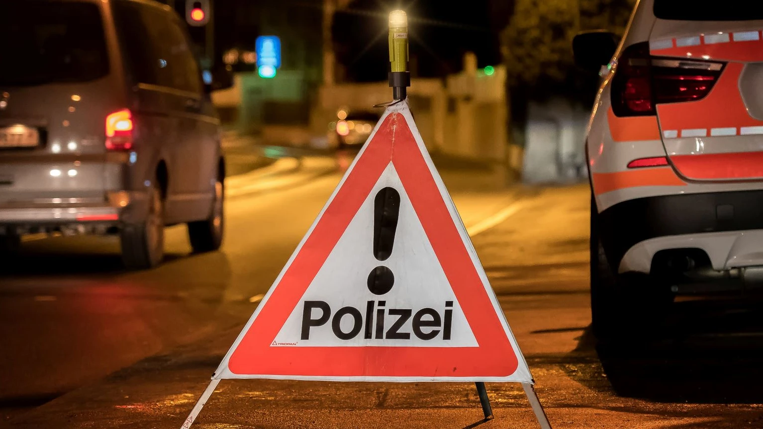 Stadtpolizei Chur stoppt rasende Autofahrer, © Kantonspolizei Graubünden Stadtpolizei Chur stoppt rasende Autofahrer, © Kantonspolizei Graubünden