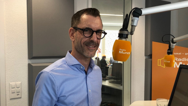 Geschäftsführer Alain Thomann spricht über das Rebranding der Altra und seine Arbeit, © Radio Munot