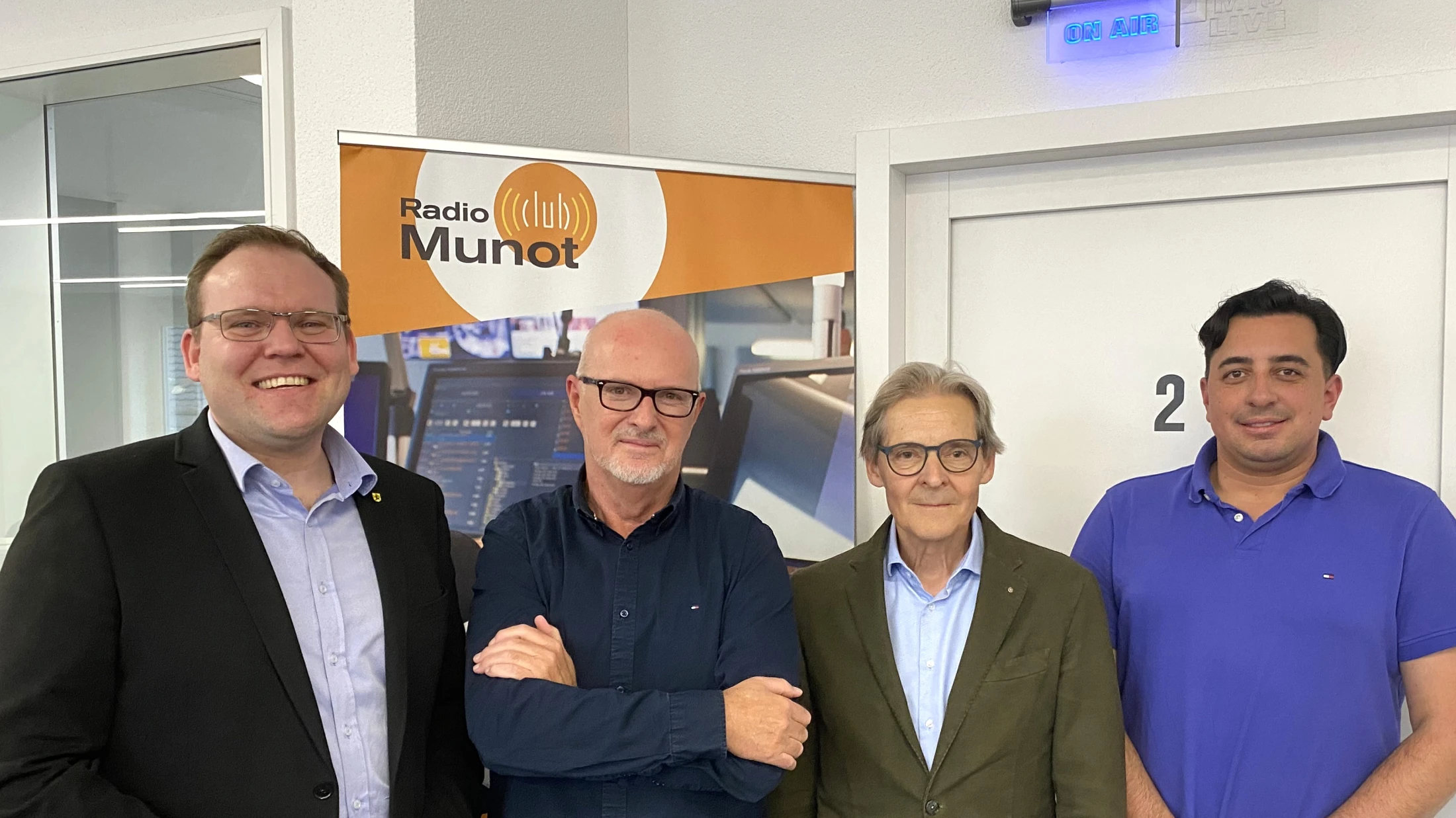 © Von links: Marcel Montanari, Pentti Aellig, Christian Baer, Patrick Portmann. Bild: Radio Munot © Von links: Marcel Montanari, Pentti Aellig, Christian Baer, Patrick Portmann. Bild: Radio Munot