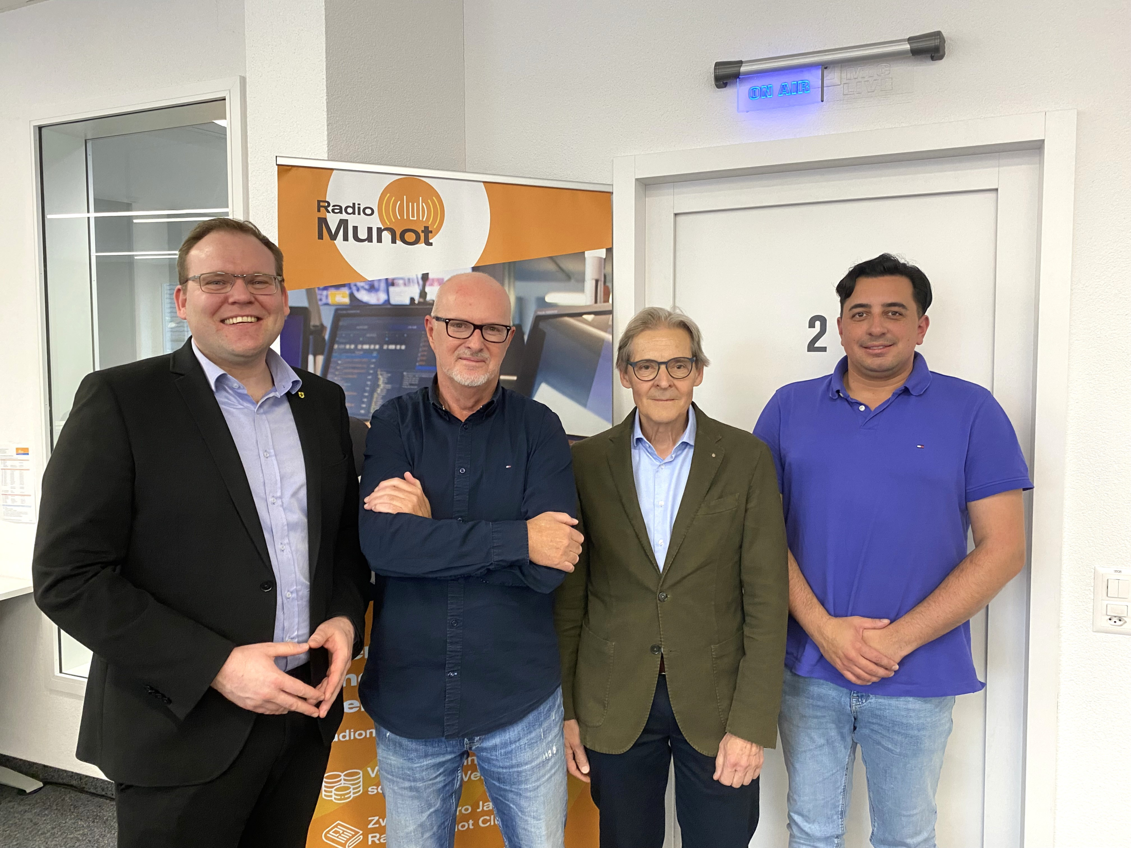 © Von links: Marcel Montanari, Pentti Aellig, Christian Baer, Patrick Portmann. Bild: Radio Munot