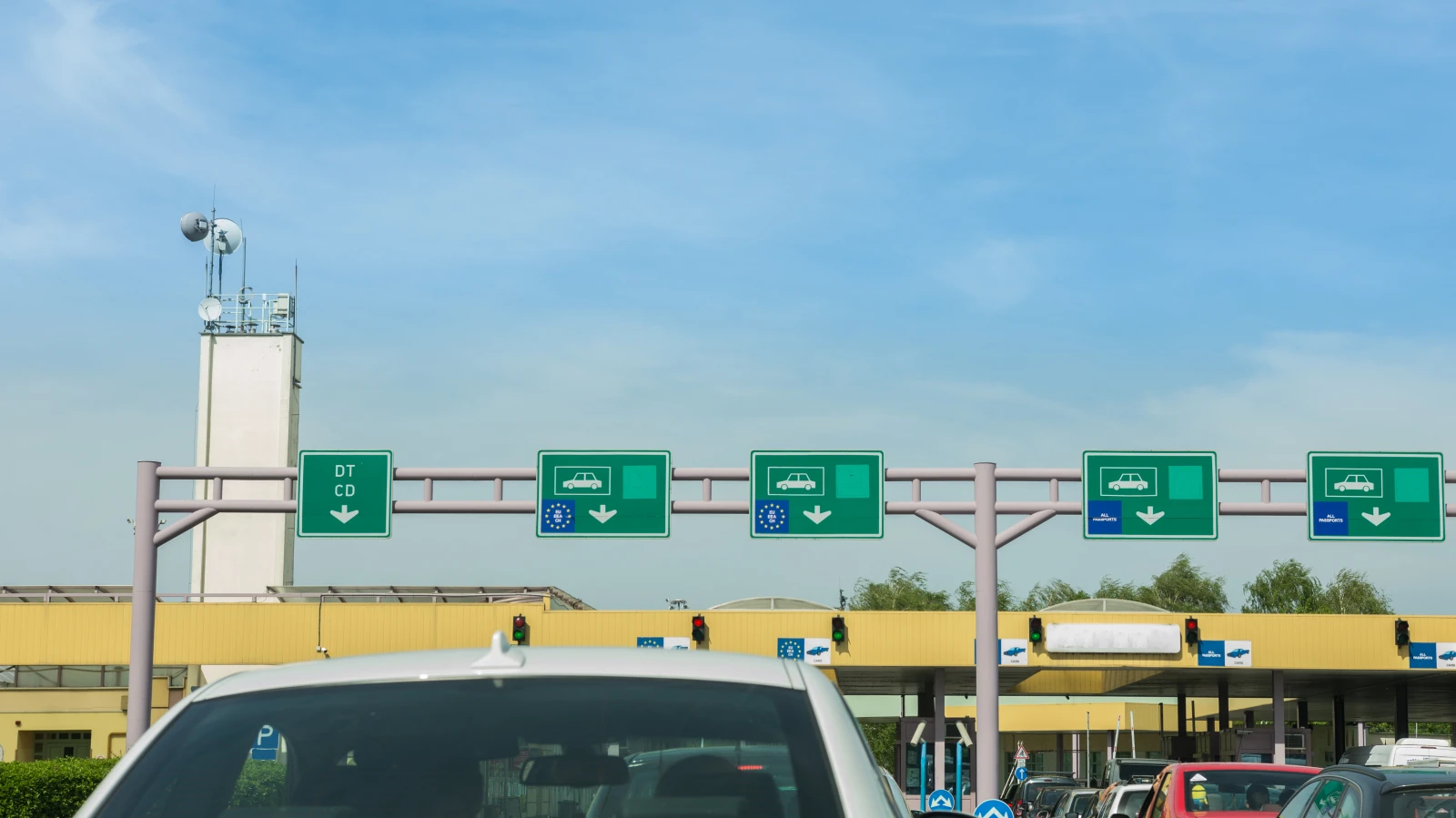 Avrupalı Türklerin Türkiye’ye karayolu ile gidiş yoğunluğu başladı!, © shutterstock Avrupalı Türklerin Türkiye’ye karayolu ile gidiş yoğunluğu başladı!, © shutterstock