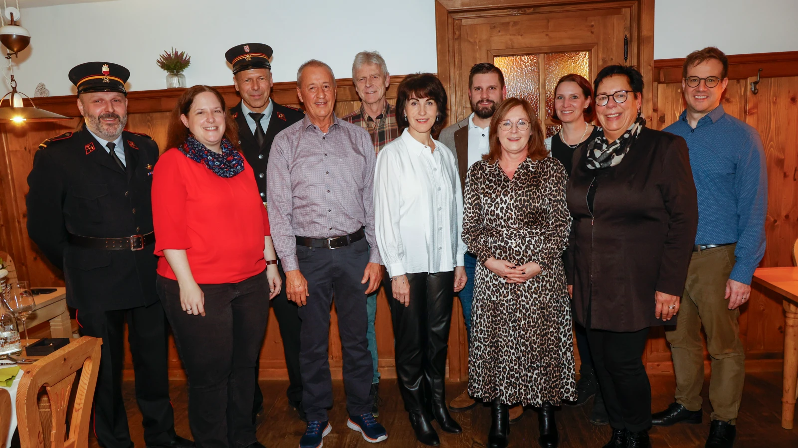 Gestern Abend wurden von der Gemeinde Vaduz an sechs Personen die kleine Verdienstmedaille in Gold für ihre 25-jährige Vereinsmitgliedschaft überreicht., © ZVG / Gemeinde Vaduz Gestern Abend wurden von der Gemeinde Vaduz an sechs Personen die kleine Verdienstmedaille in Gold für ihre 25-jährige Vereinsmitgliedschaft überreicht., © ZVG / Gemeinde Vaduz