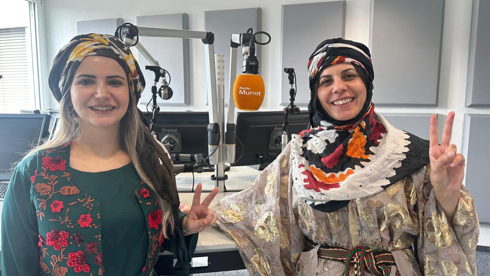 © Izo Saniha (rechts im Bild). Foto: Radio Munot © Izo Saniha (rechts im Bild). Foto: Radio Munot