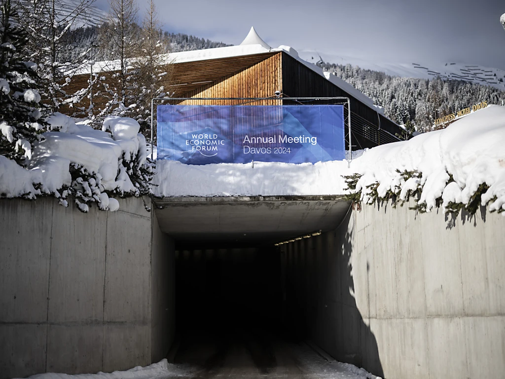 Desinformation kurzfristig grössere Bedrohung als Extremwetter, © Keystone/SDA Desinformation kurzfristig grössere Bedrohung als Extremwetter, © Keystone/SDA