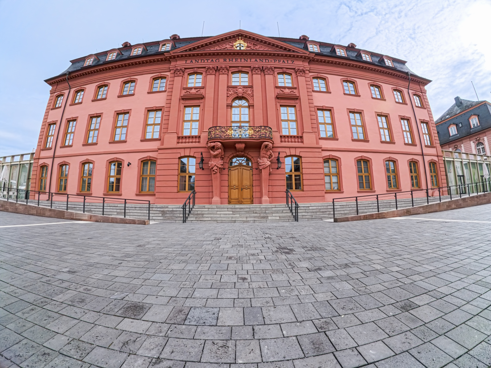 Rheinland-Pfalz seçimleri: Partiler eğitimden konuta kadar ne vadediyor?, © Boris Roessler/dpa