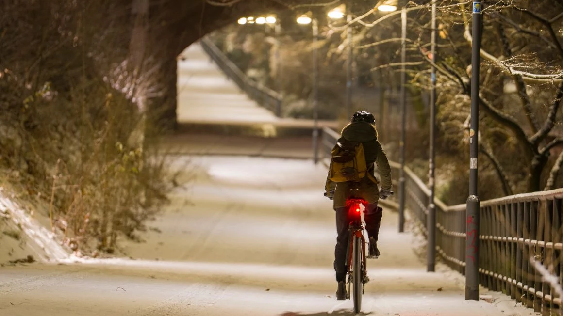 Hessen Genelinde Buzlanma Uyarısı!, © Andreas Arnold/dpa Hessen Genelinde Buzlanma Uyarısı!, © Andreas Arnold/dpa