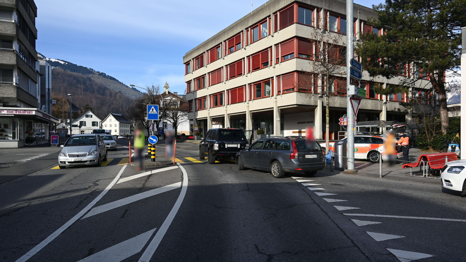 Auffahrunfall vor Fussgängerstreifen in Buchs, © Kantonspolizei St. Gallen