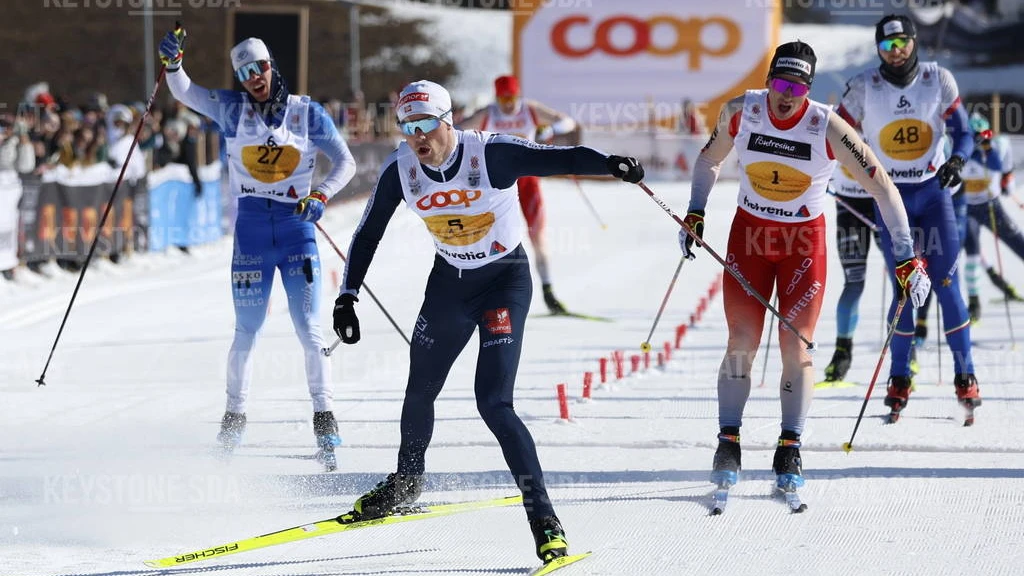 Nadine Fähndrich feiert Heimsieg, © Keystone Nadine Fähndrich feiert Heimsieg, © Keystone