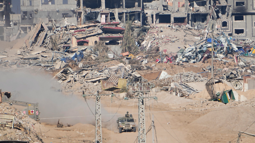 Israel kündigt Aufstockung von Gaza-Hilfe an, © Ariel Schalit/AP/dpa