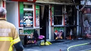 Bremen’deki Hayatını Kaybeden Çocuk İçin Yardım Kampanyası!, © dpa | Sina Schuldt Bremen’deki Hayatını Kaybeden Çocuk İçin Yardım Kampanyası!, © dpa | Sina Schuldt