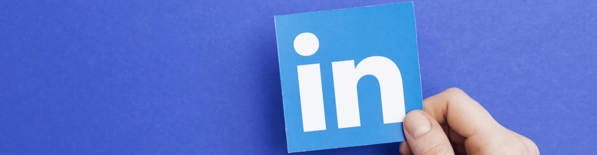 in vor blauen Hintergrund, © Shutterstock in vor blauen Hintergrund, © Shutterstock