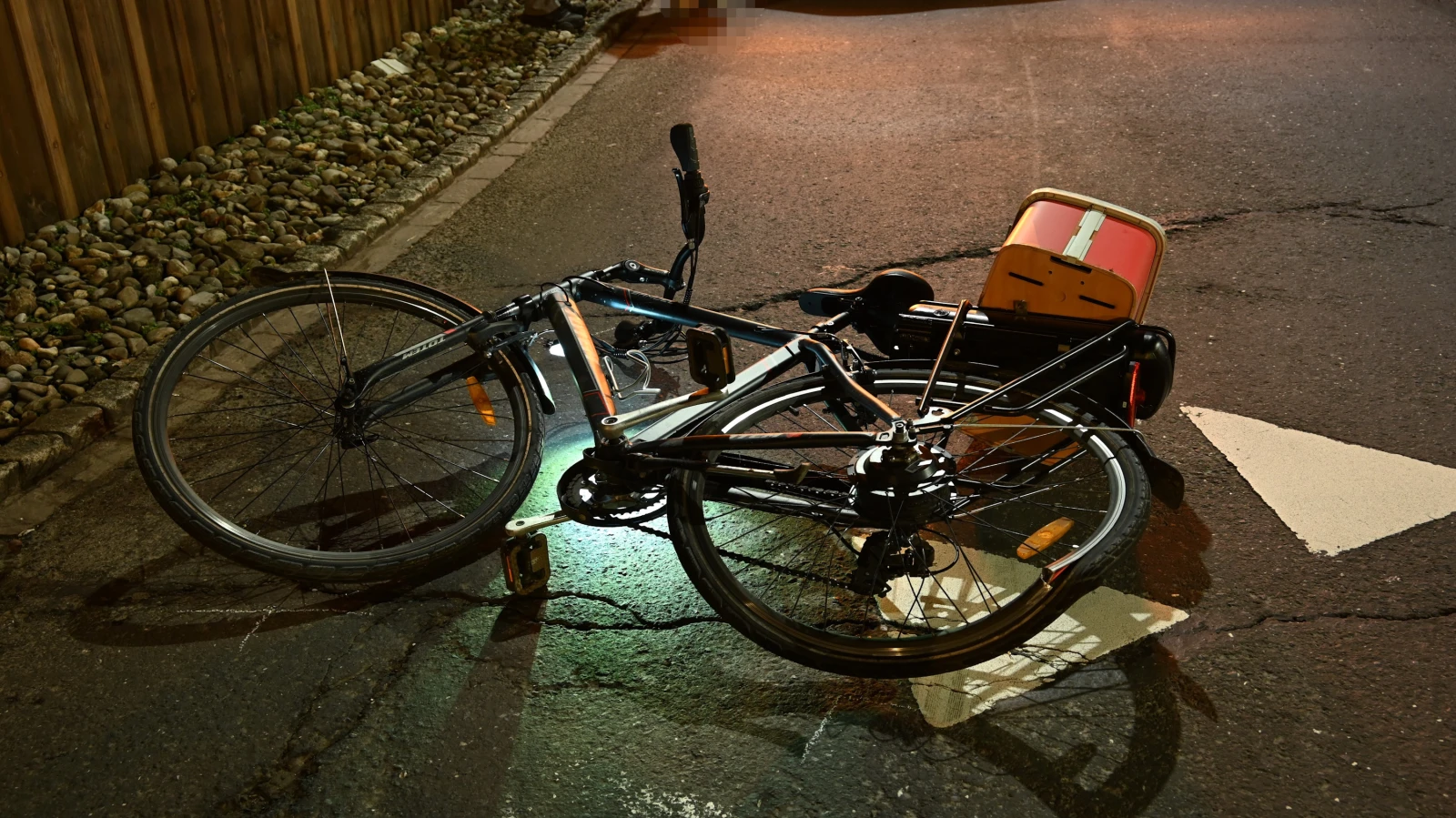 Nach Unfall mit E-Bike in Buchs -Fahrer geflüchtet , © Kantonspolizei St. Gallen Nach Unfall mit E-Bike in Buchs -Fahrer geflüchtet , © Kantonspolizei St. Gallen