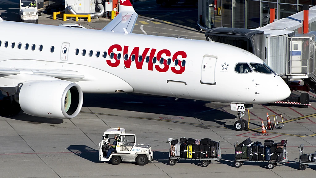 Gestiegener Energieverbrauch durch Fliegen, © Keystone/SDA Gestiegener Energieverbrauch durch Fliegen, © Keystone/SDA