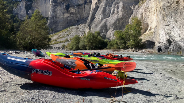 Wasserclub-Serie: Auch Kentern gehört dazu, © Basilisk Paddler