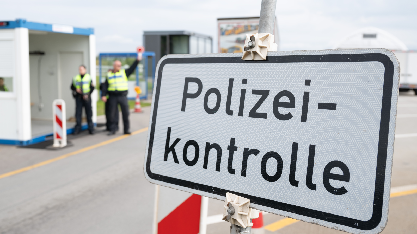 Belçika, Lüksemburg ve Fransa Sınırlarında Ek Kontroller Başlıyor, © dpa