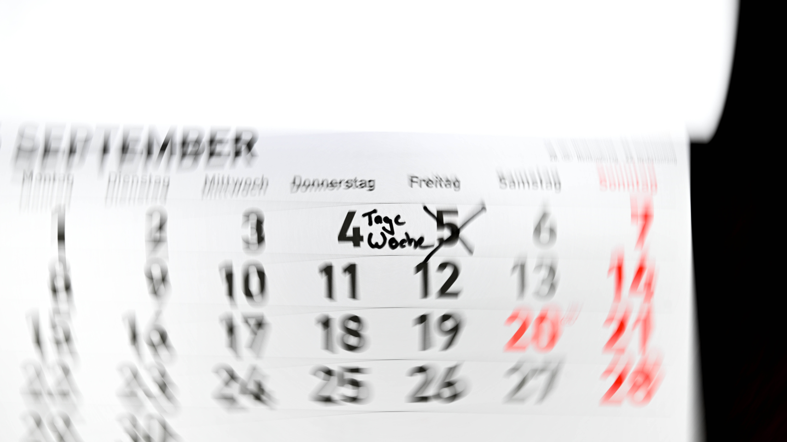 Almanya’da 4 Günlük Çalışma Haftası: Pilot Proje ve Tartışmalar, © dpa