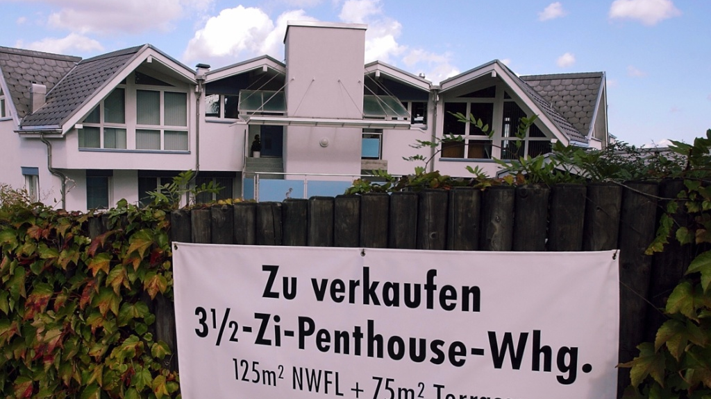 Zinsen für Festhypotheken fallen weiter, © Keystone/SDA