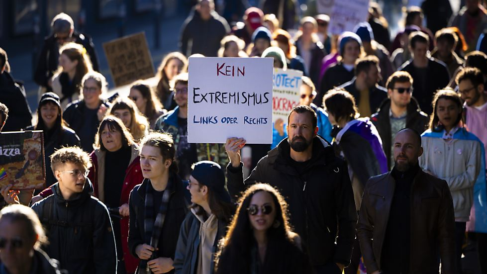 "Demokratie-Demo" in der Stadt Zürich, © Keystone-SDA