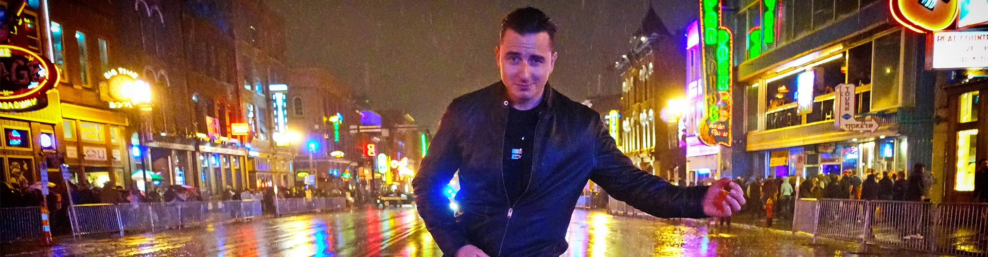 Andreas Gabalier auf dem Kiez , © Shutterstock Andreas Gabalier auf dem Kiez , © Shutterstock