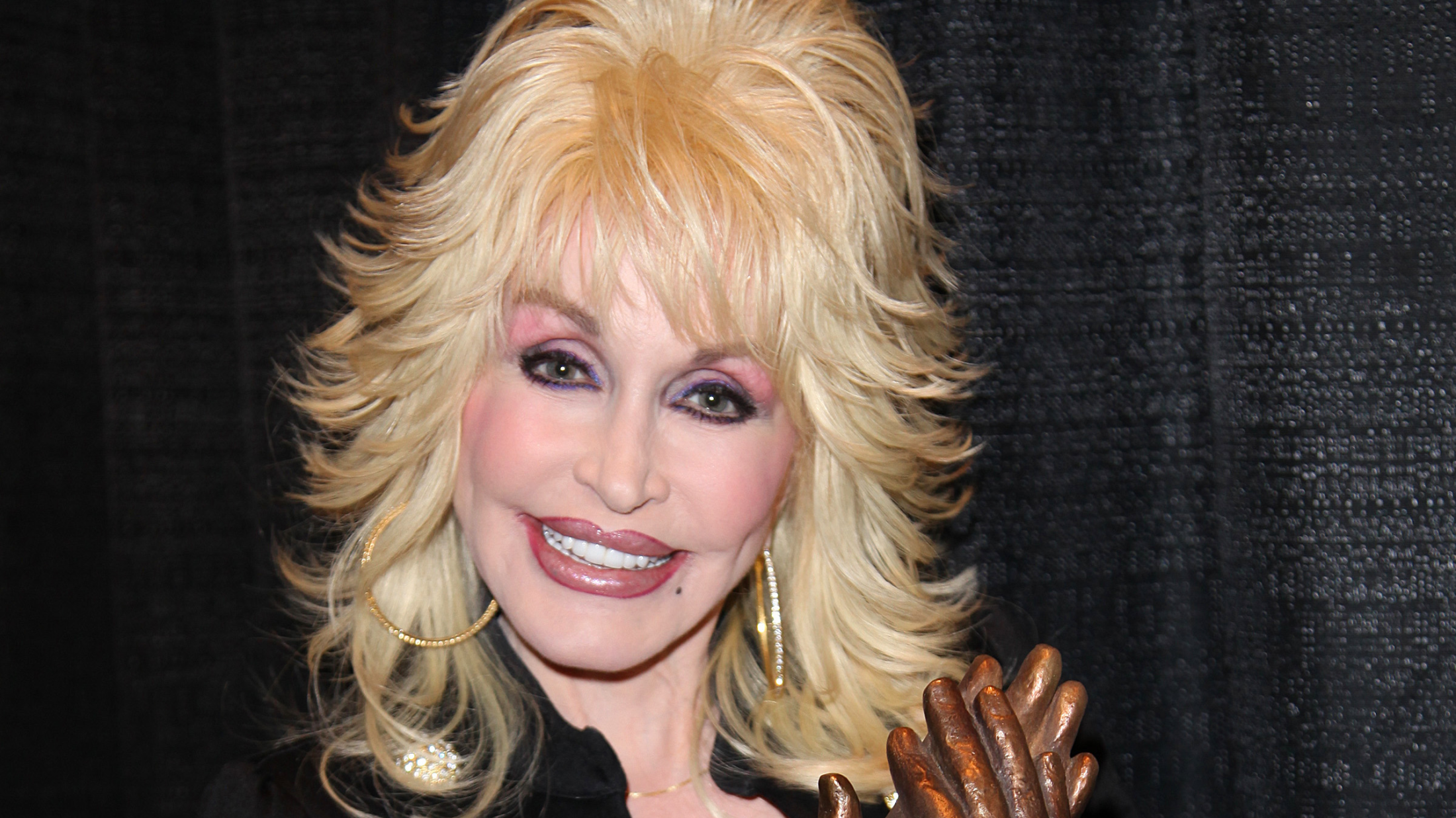Dolly Parton, © Curtis Hilbun via Wikimedia Commons