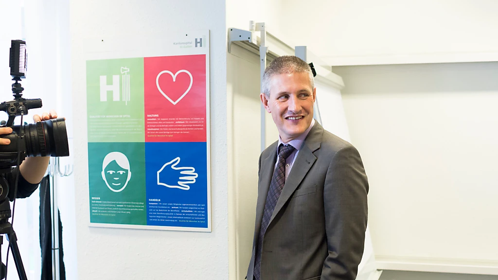 Geschäftsführer Kantonsspital St. Gallen geht, © Keystone / SDA / Archivbild Geschäftsführer Kantonsspital St. Gallen geht, © Keystone / SDA / Archivbild