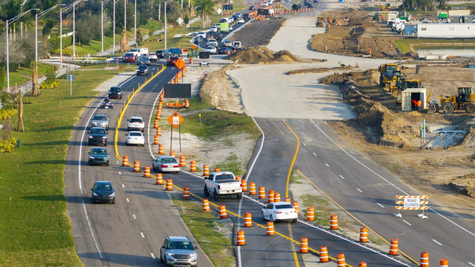 Baustelle auf einer Autobahn, © Bilanol, Shutterstock Baustelle auf einer Autobahn, © Bilanol, Shutterstock