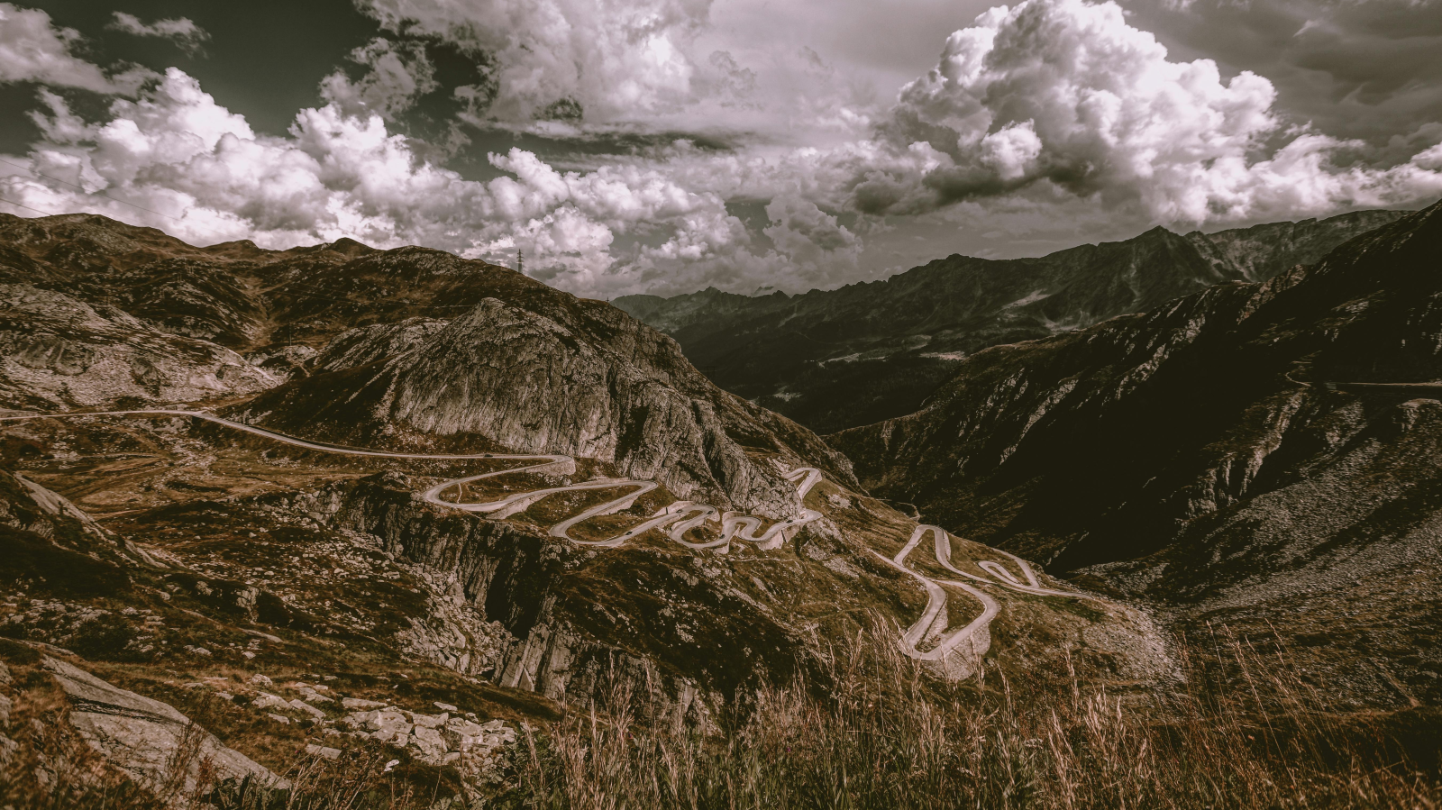 Gotthard Pass Stau Strasse Alpenpass, © Image Hunter