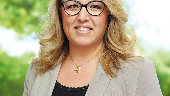 Bremenli Senatör Özlem Ünsal: Kaufhof Binası Yıkılsın!, © rathaus.bremen.de Bremenli Senatör Özlem Ünsal: Kaufhof Binası Yıkılsın!, © rathaus.bremen.de