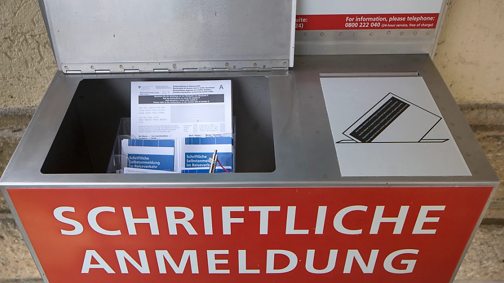 Nationalrat will Zollanmeldepflicht lockern, © Keystone-SDA Nationalrat will Zollanmeldepflicht lockern, © Keystone-SDA