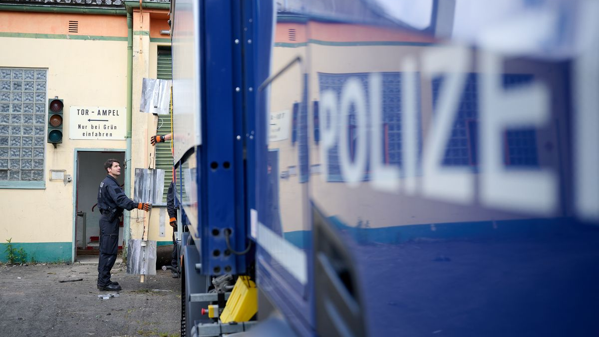 Rheinland-Pfalz'ta Sıkılaştırılan Sınır Kontrolleri: Çalışanlar ve Ekonomi Baskı Altında, © dpa