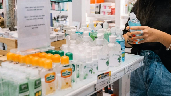 Weiterbildung und Wiedereinstieg in der Apotheke, © Anna Tarazevich Weiterbildung und Wiedereinstieg in der Apotheke, © Anna Tarazevich